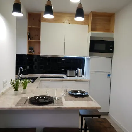 Henriqueta Maia Suites- Gasthuis Ílhavo